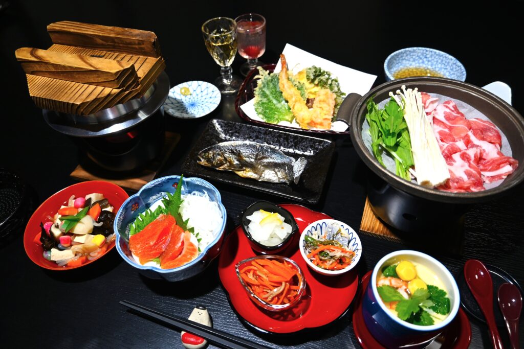 伊勢屋ごはん